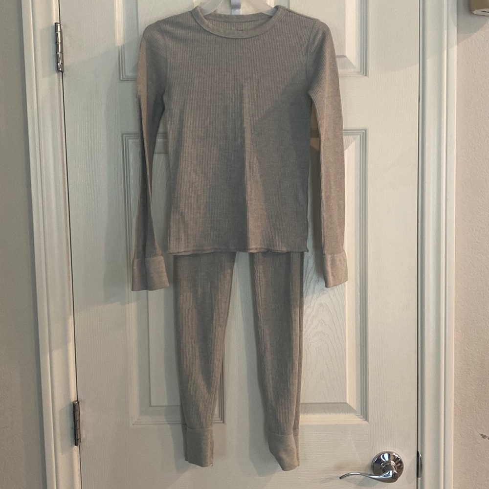 Boy’s thermal matching set